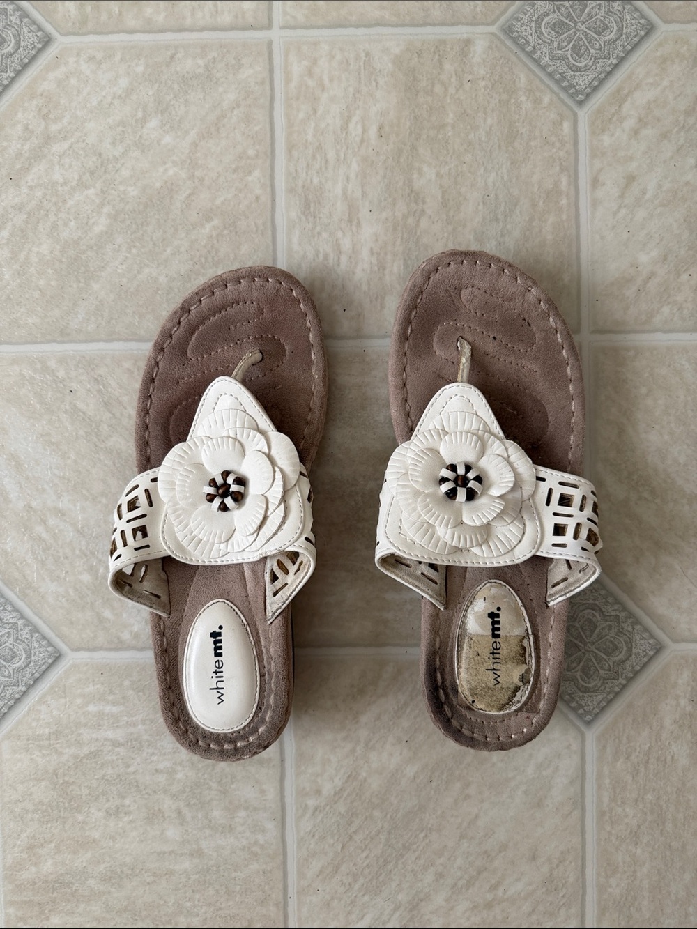 White Mountain Sandals